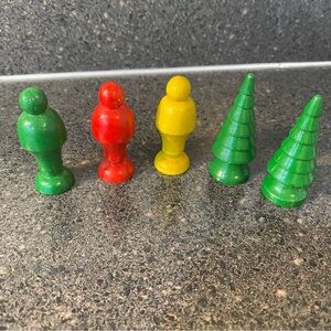 3 Vintage Whistling Dixie Train Railway Compatible Wooden People Wood Peg & Tree